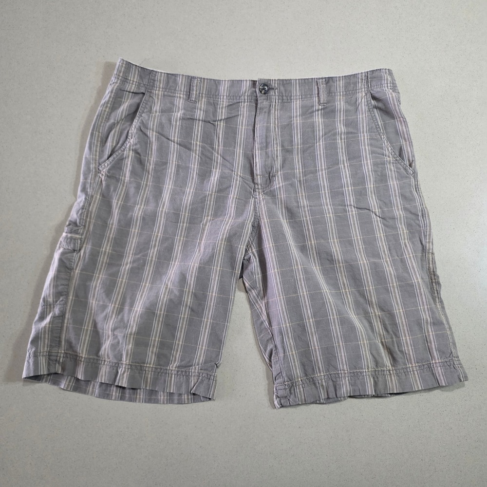 Alpine Design Mens Grey Plaid Cargo Shorts Size 38 Outdoor Hiking Casual